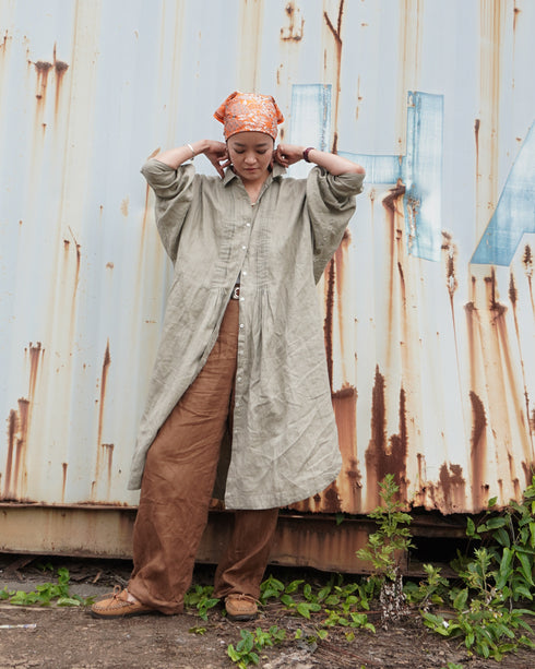 Linen Tuck Shirt Dress / Khakibeige・Frenchblue